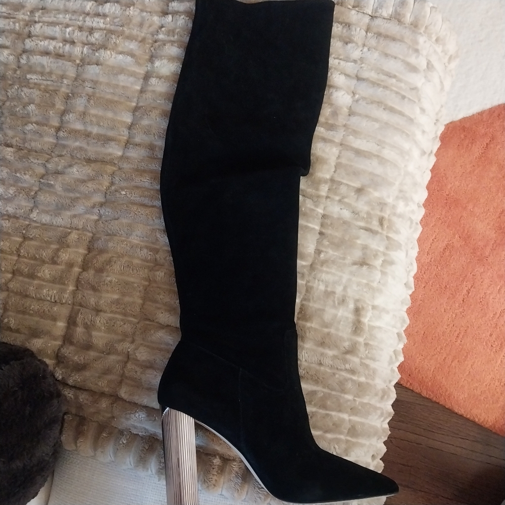 Elegant Black Knee-High Boots Michael Kors